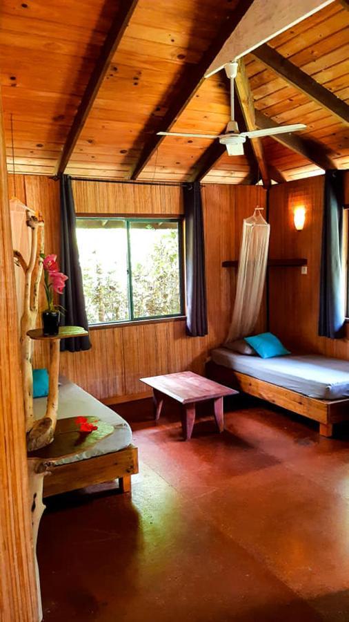 Eco Lodge Village Temanoha Paopao Exterior foto